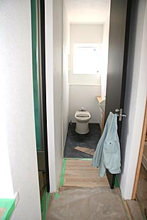 内部・トイレ施工状況