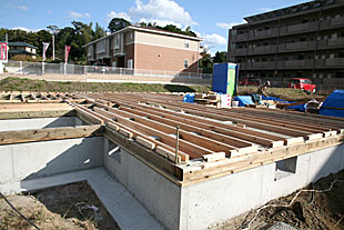 外観・基礎上土台と根太1