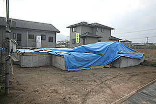 外観・基礎全景