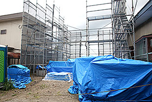 内部・基礎雨よけ2