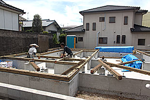 外観・基礎と土台3