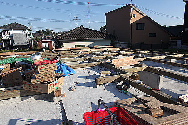 外観・基礎と土台