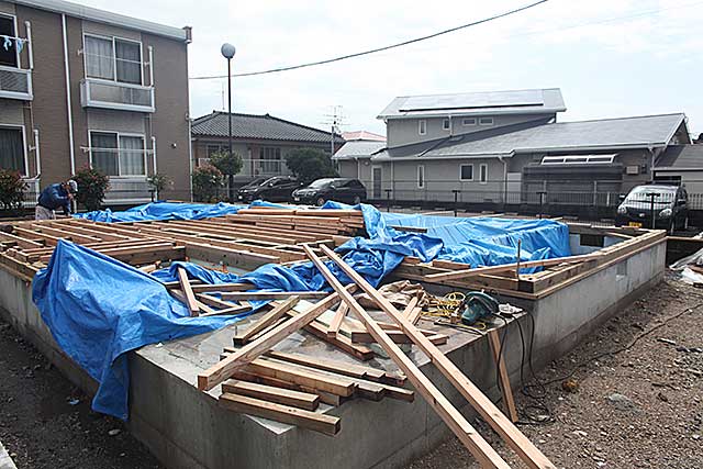 外観・基礎と土台1