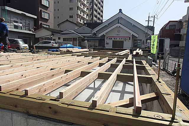 外観・土台と根太