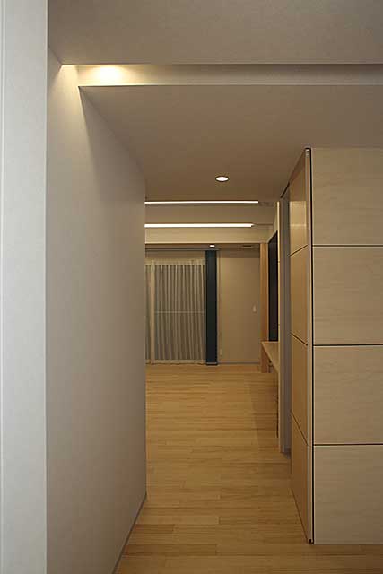 内部・玄関ホール