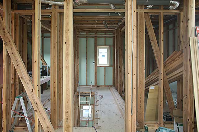 内部・2階 構造躯体全景