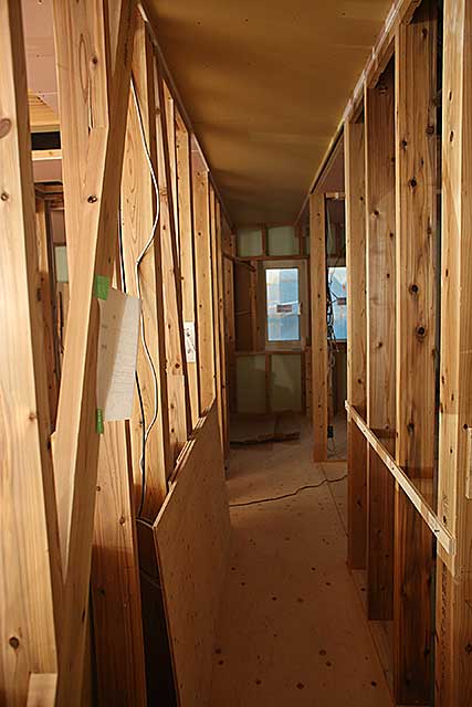 内部・廊下構造躯体