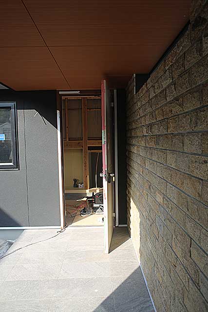 外観・玄関アプローチ