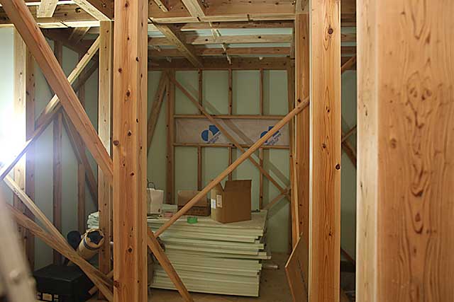 内部・脱衣場断熱施工