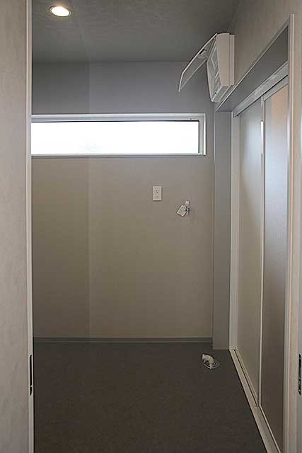 内部・脱衣場と浴室