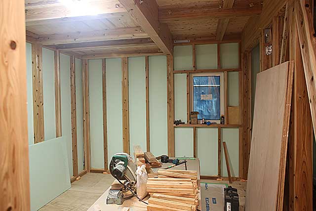 内部・壁面断熱施工