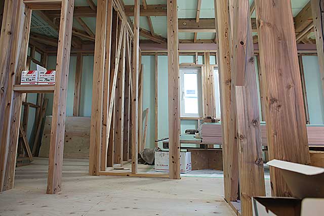 内部・3階 構造柱