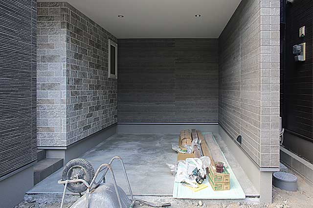 外観・ガレージ