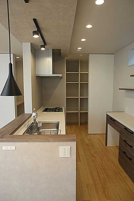 内部・2階 キッチン2