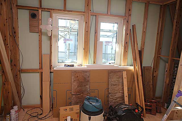 内部・居室開口部