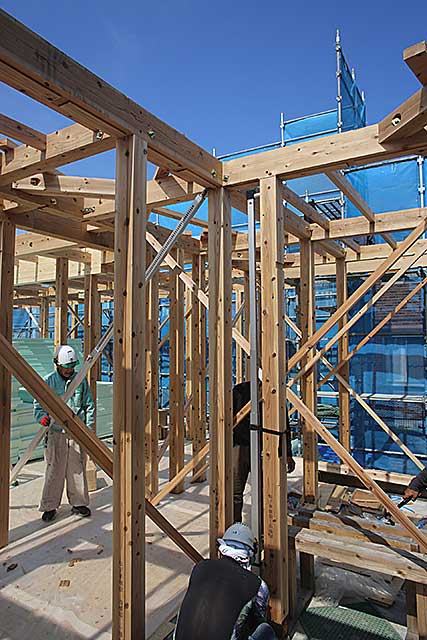 外観・柱垂直測定1