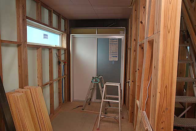 内部・脱衣場下地施工