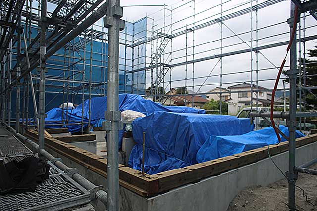 外観・基礎と土台2