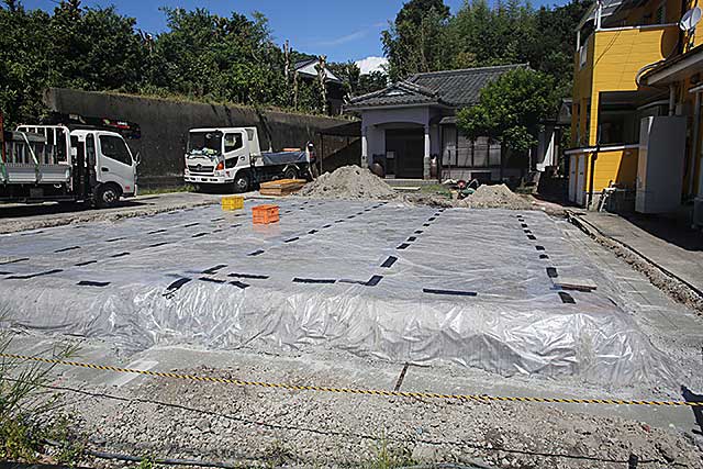 外観・基礎下地全景2